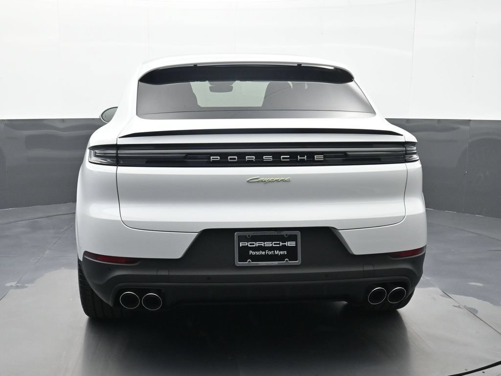 New 2026 Porsche Cayenne E-Hybrid Coupe AWD/4WD image 22