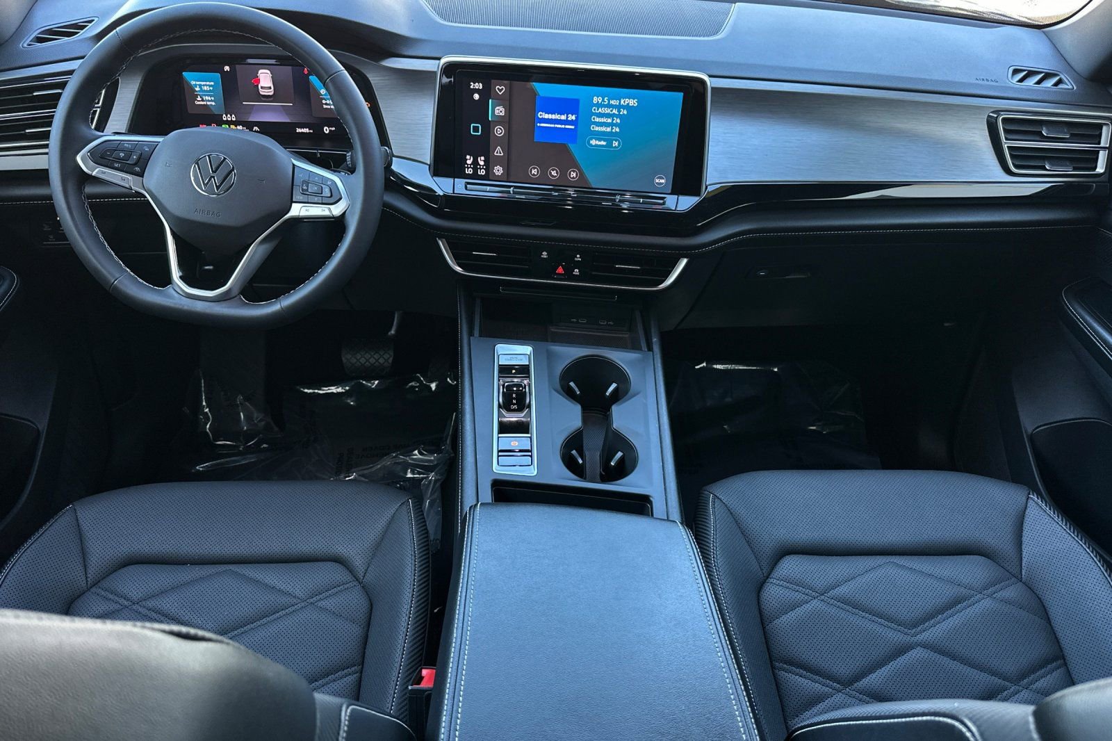 Used 2024 Volkswagen Atlas Cross Sport SE image 12