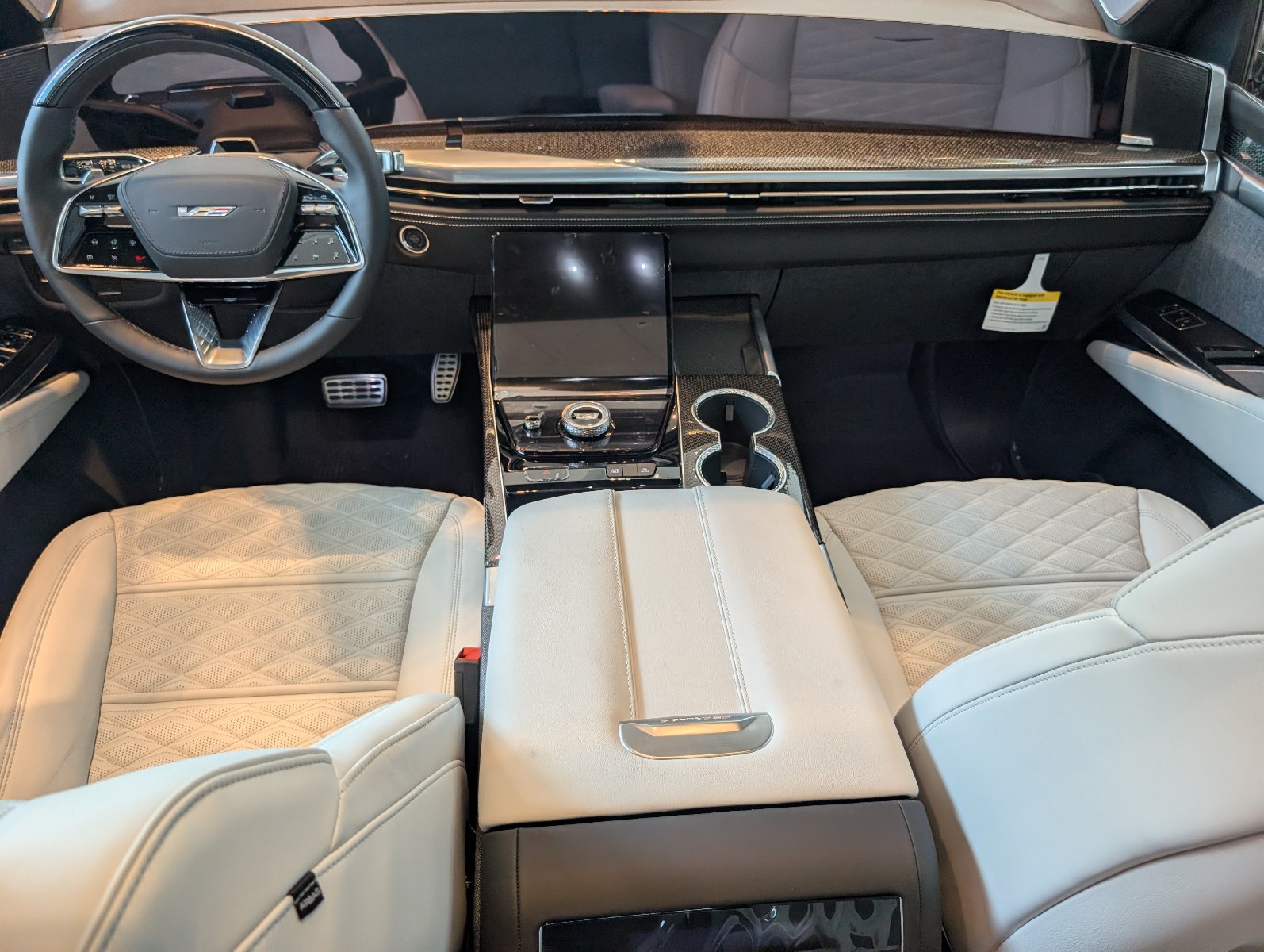 New 2026 Cadillac Escalade V w/ LPO, ONYX Package AWD/4WD image 23