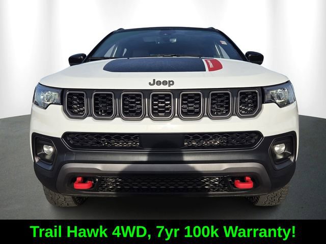 Certified 2025 Jeep Compass Trailhawk w/ Sun & Sound Group AWD/4WD image 2