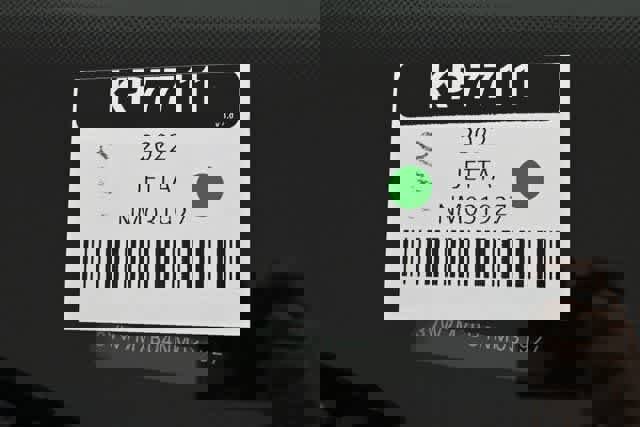 Certified 2022 Volkswagen Jetta SE image 28