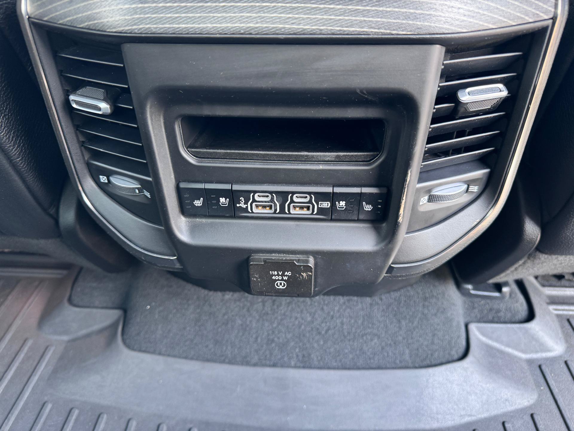 Used 2019 RAM 1500 Limited AWD/4WD image 21