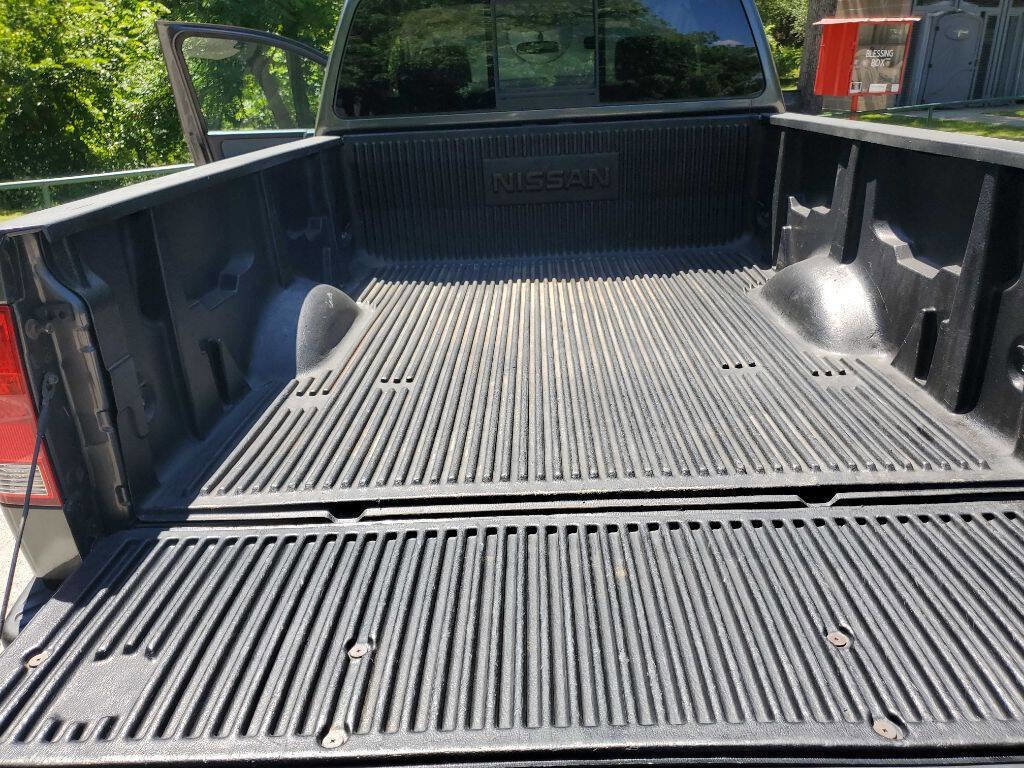 Used 2006 Nissan Titan SE RWD image 23