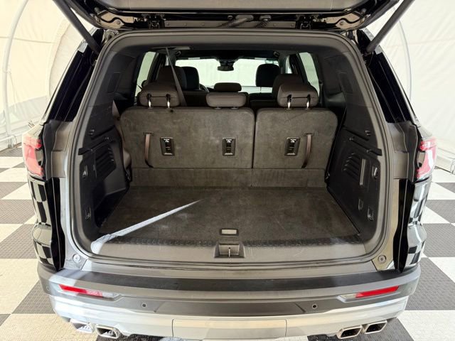 Used 2025 GMC Acadia Elevation image 4