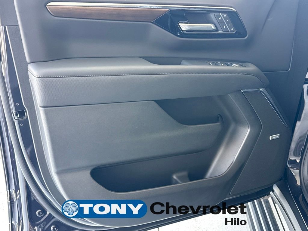 New 2026 Chevrolet Tahoe High Country AWD/4WD image 10
