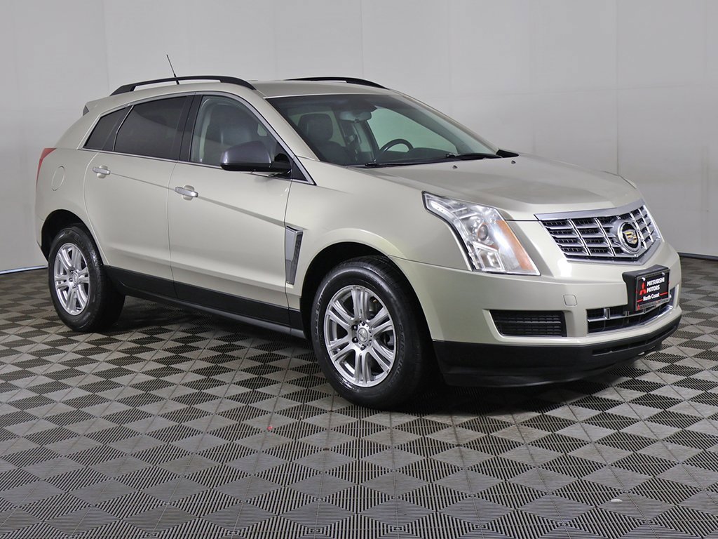 Used 2014 Cadillac SRX FWD image 2