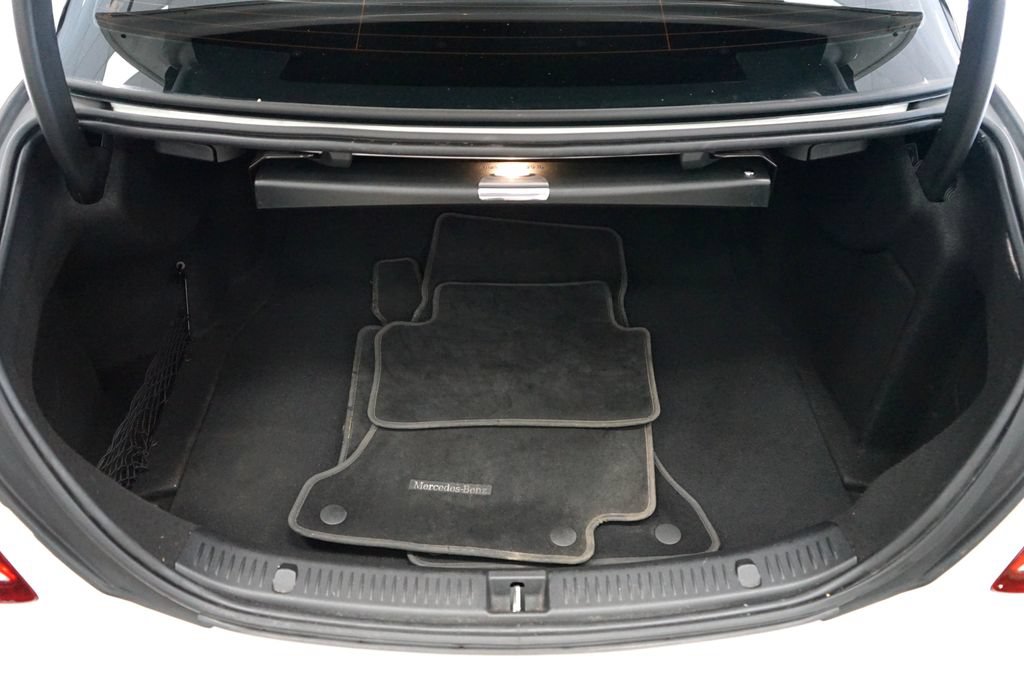 Used 2019 Mercedes-Benz E 300 w/ Premium 1 Package image 53