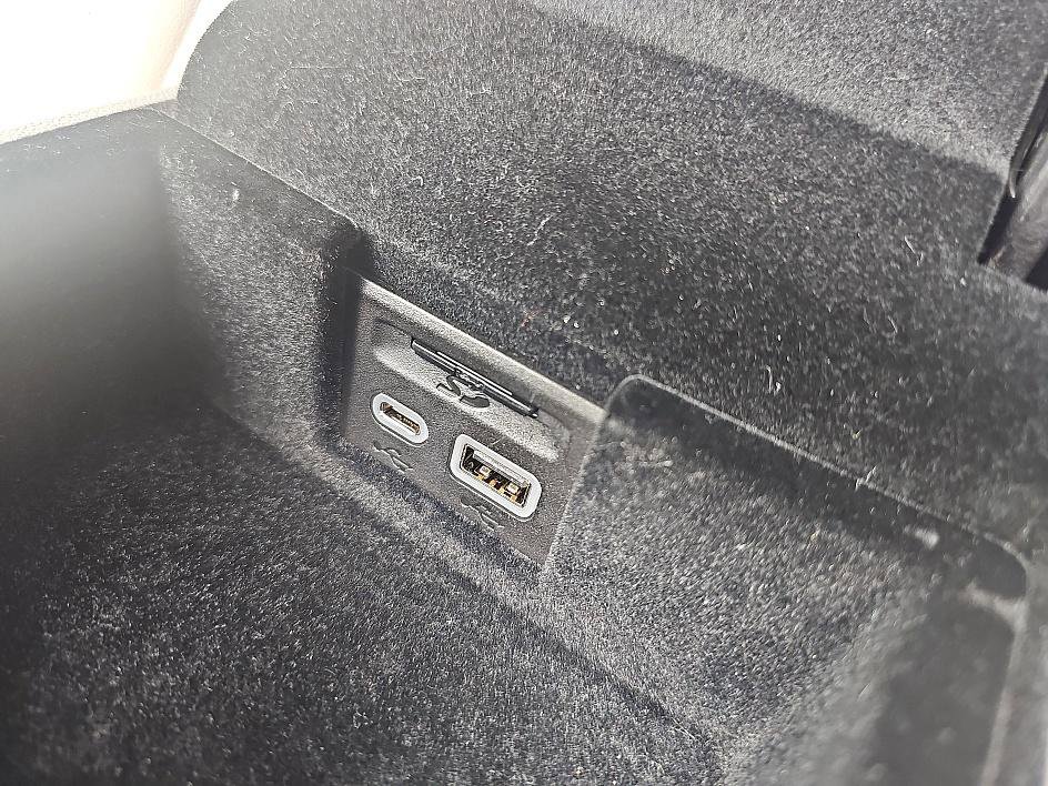 Used 2020 Cadillac XT6 Premium Luxury image 24