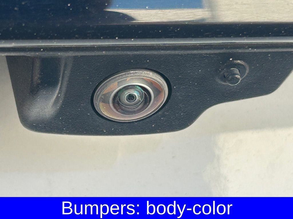 Used 2025 Land Rover Range Rover Velar Dynamic SE AWD/4WD image 21