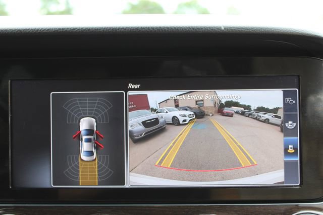 Used 2017 Mercedes-Benz E 300 image 32