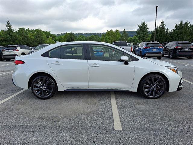 Certified 2024 Toyota Corolla SE w/ Convenience Package FWD image 7