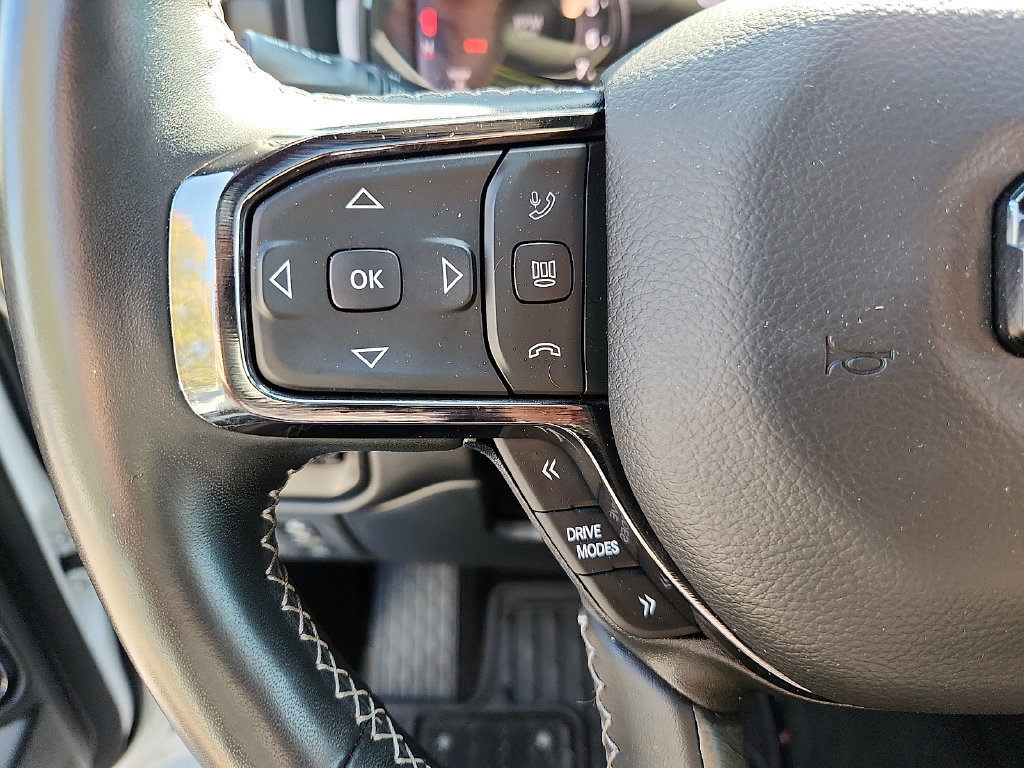 Used 2025 RAM 1500 Limited AWD/4WD image 22