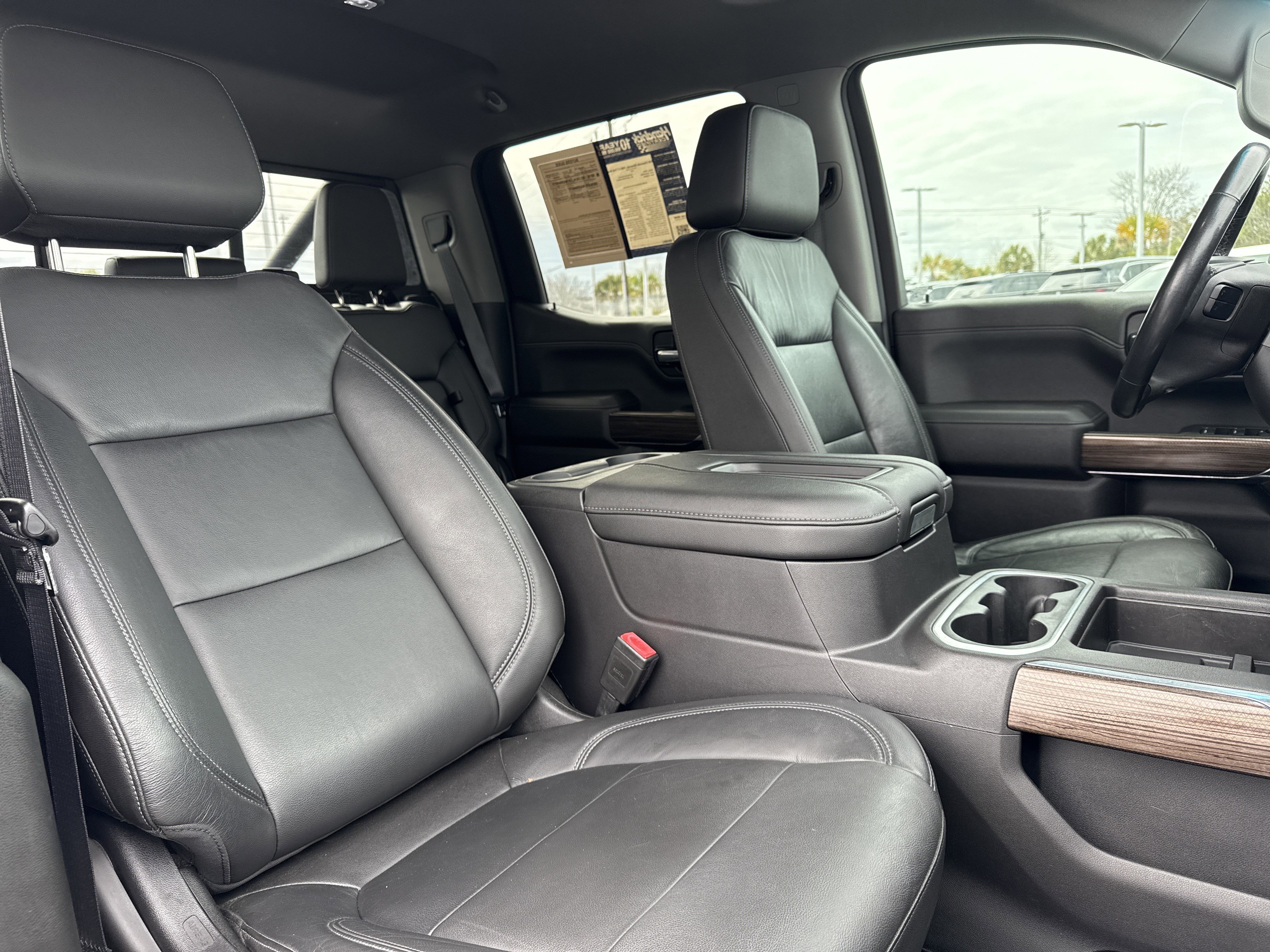 Used 2020 Chevrolet Silverado 1500 LT Trail Boss image 31