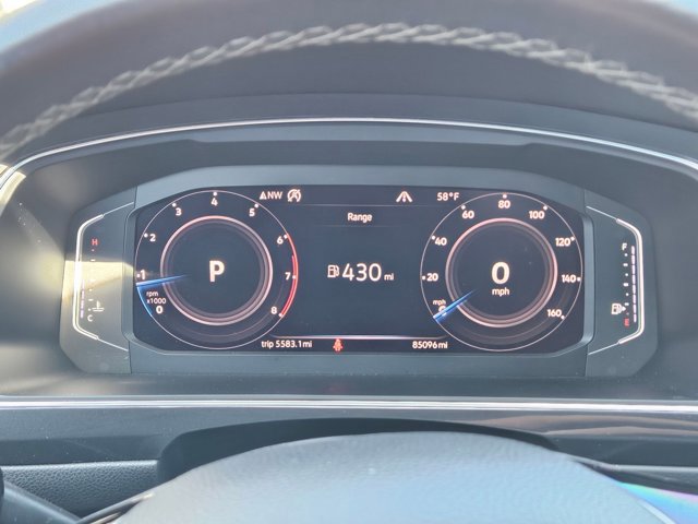 Used 2019 Volkswagen Tiguan S image 11