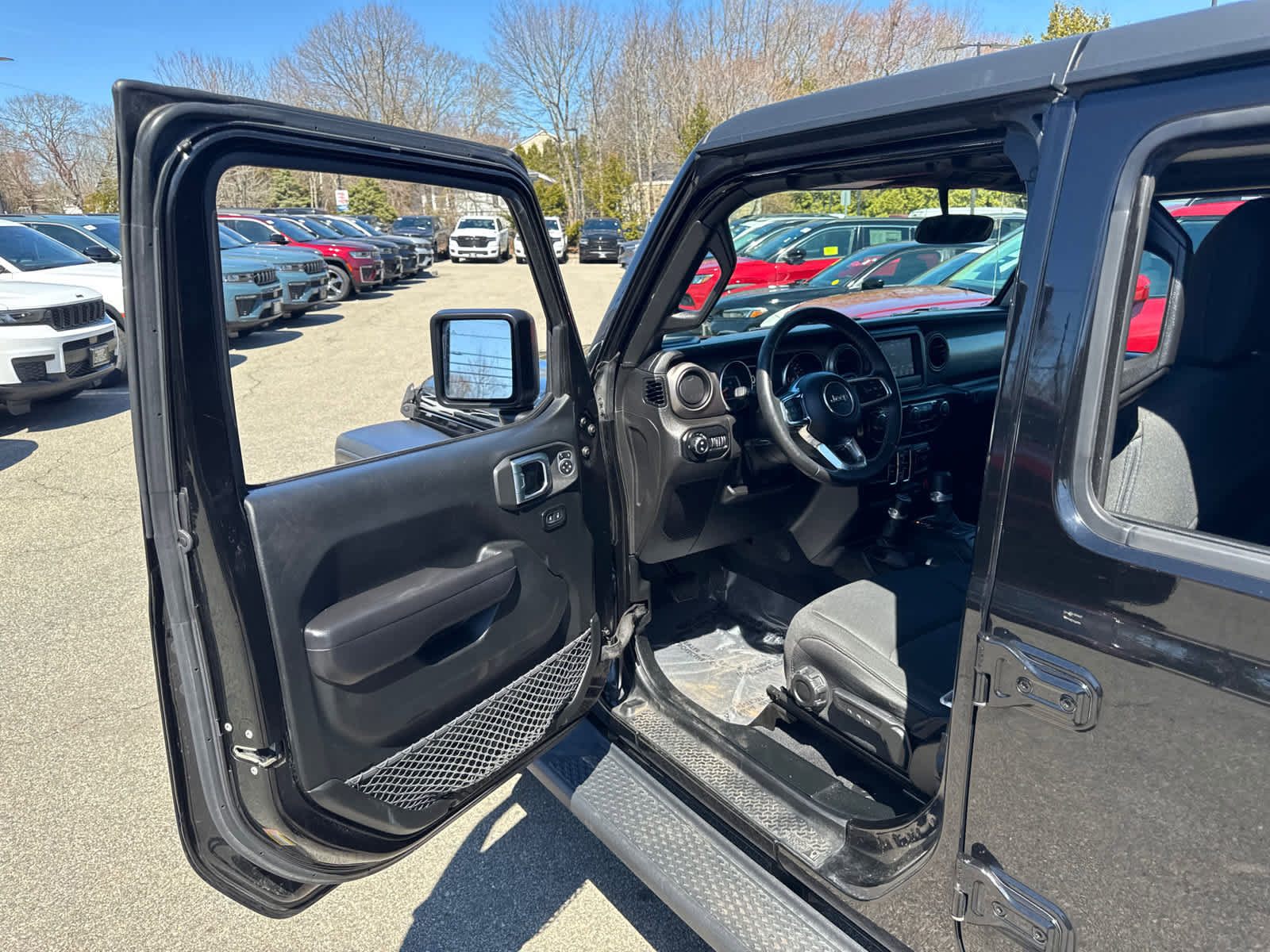 Used 2020 Jeep Gladiator Sport w/ Quick Order Package 24S AWD/4WD image 11