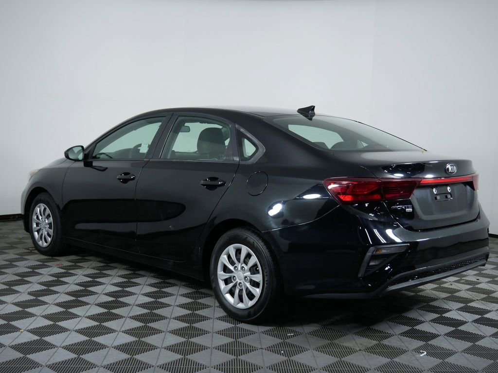 Certified 2021 Kia Forte Sedan image 6