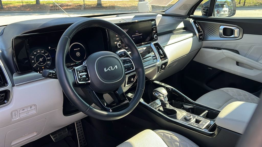 Used 2022 Kia Sorento SX video 2