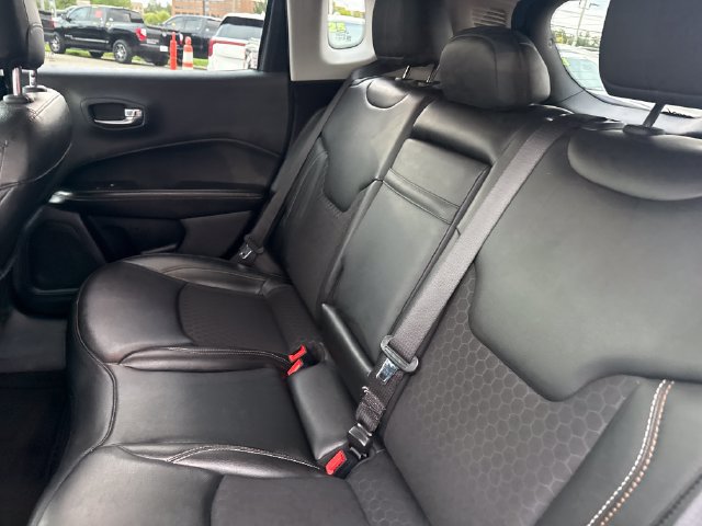 Used 2020 Jeep Compass Latitude FWD image 14