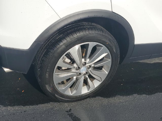 Certified 2020 Buick Encore Preferred FWD image 5