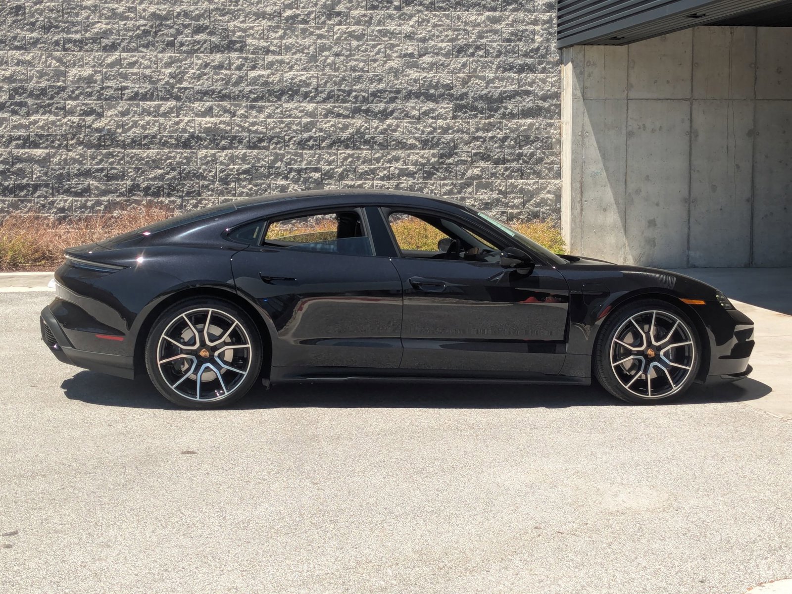 New 2026 Porsche Taycan AWD/4WD image 8