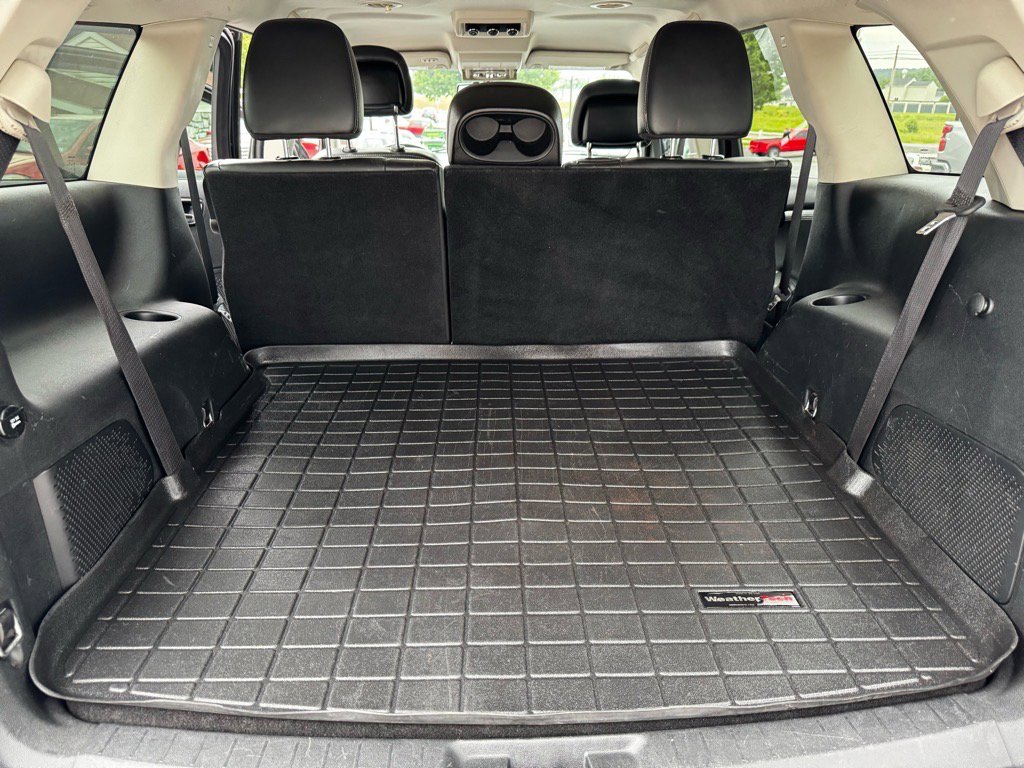 Used 2015 Dodge Journey Crossroad w/ Flexible Seating Group image 20