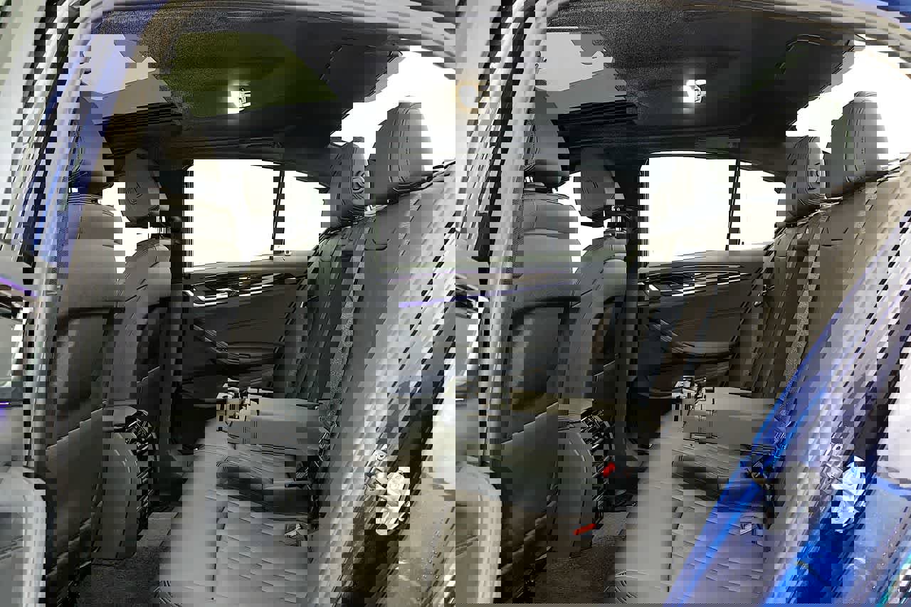 Used 2019 BMW 530i xDrive w/ Convenience Package AWD/4WD image 23