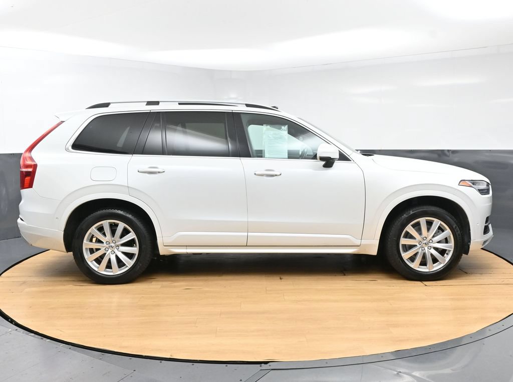 Used 2018 Volvo XC90 T6 Momentum w/ Convenience Package AWD/4WD image 6