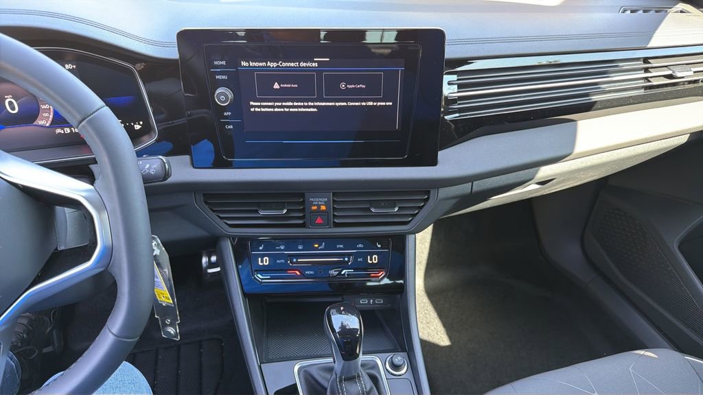 New 2026 Volkswagen Jetta Sport FWD image 17