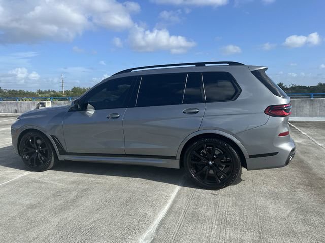 Used 2024 BMW X7 xDrive40i w/ Executive Package AWD/4WD image 15