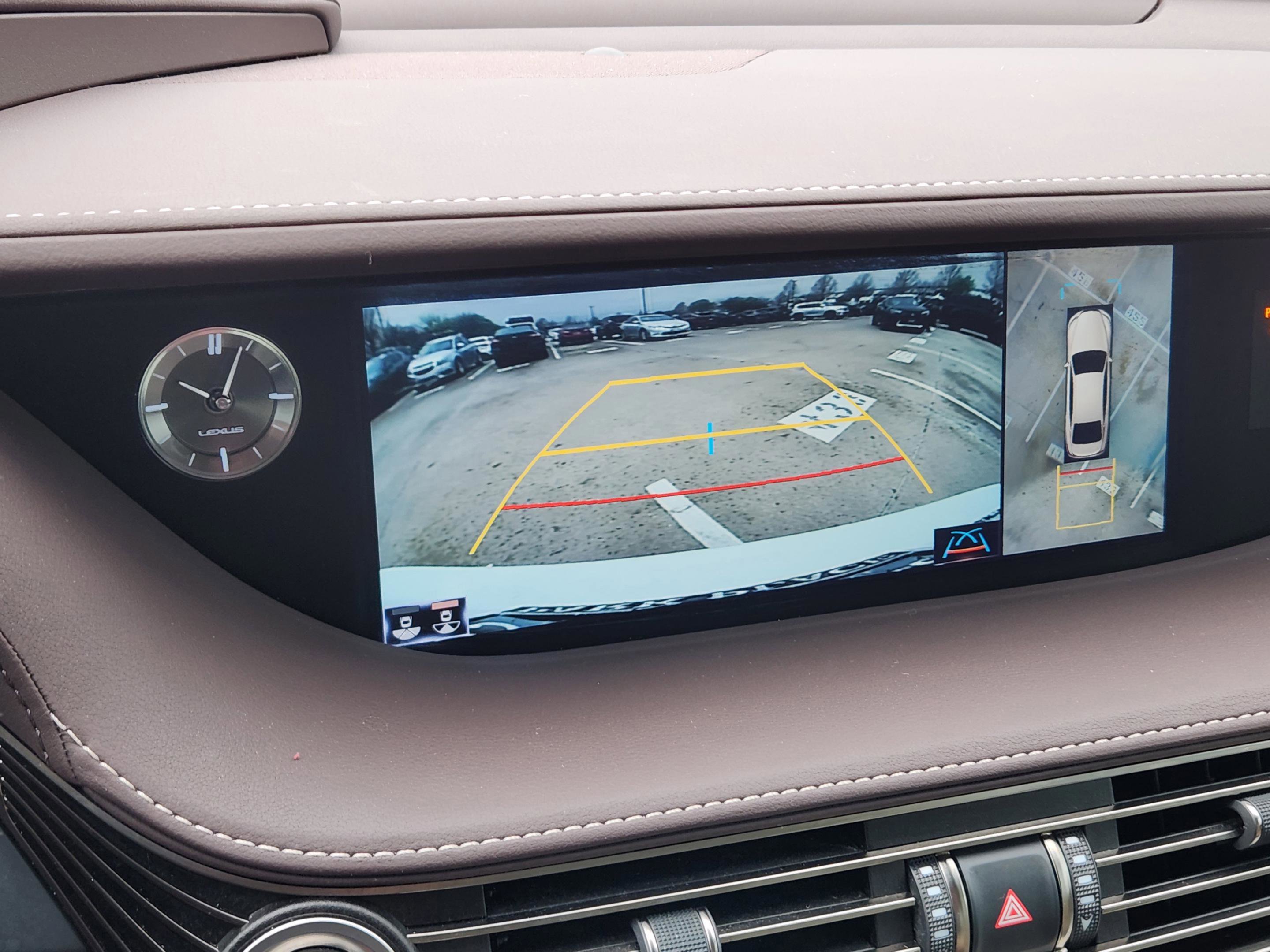 Used 2020 Lexus LS 500 w/ Interior Upgrade Package image 12