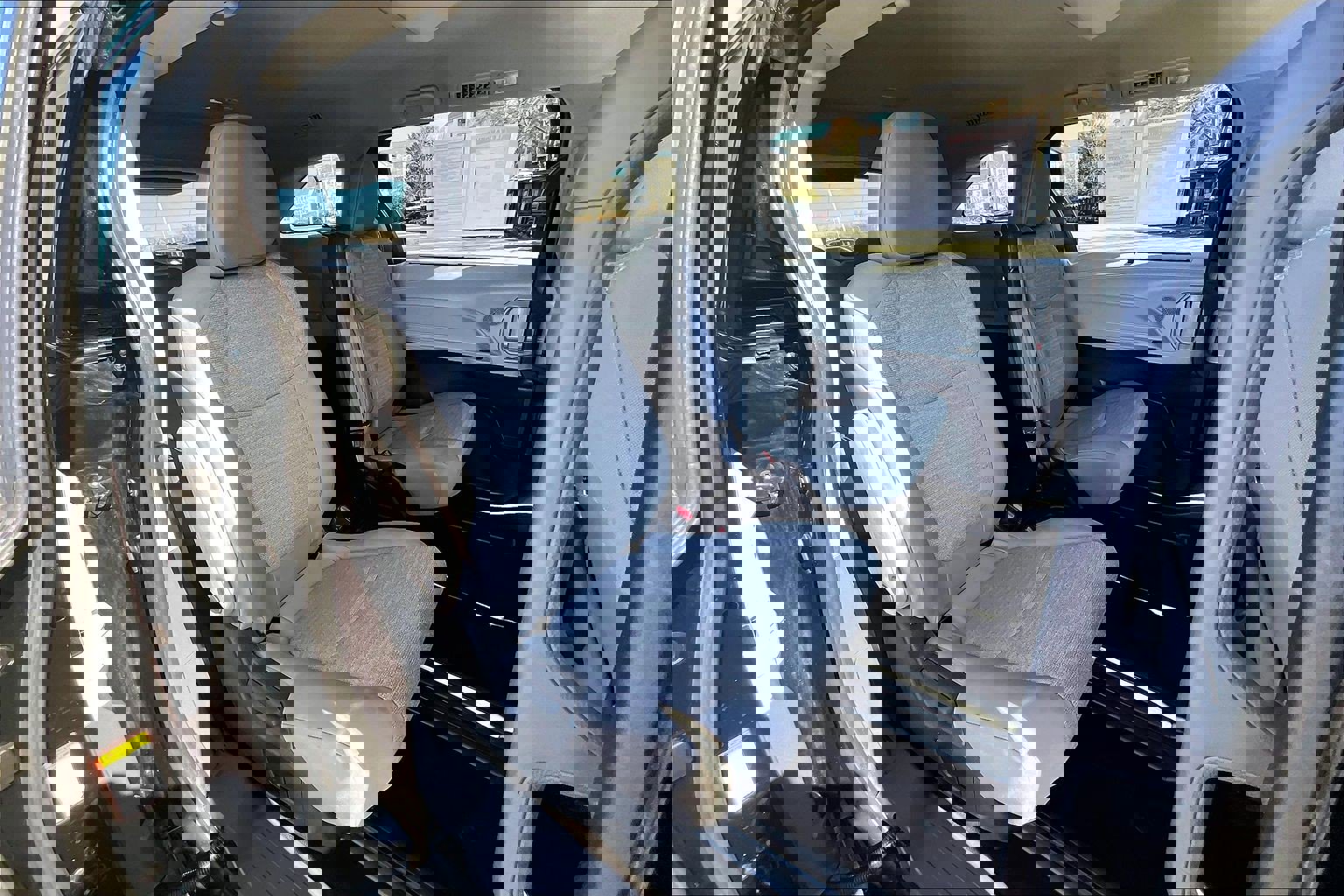 Used 2024 Toyota Sienna LE image 25