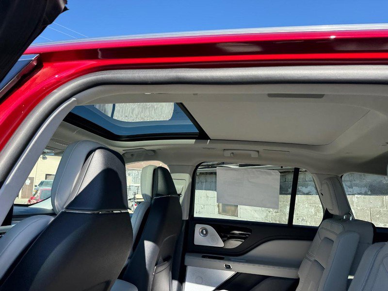 New 2025 Lincoln Aviator Reserve w/ Equipment Group 201A AWD/4WD image 11
