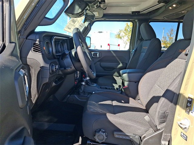 New 2026 Jeep Gladiator Mojave w/ Safety Group image 6