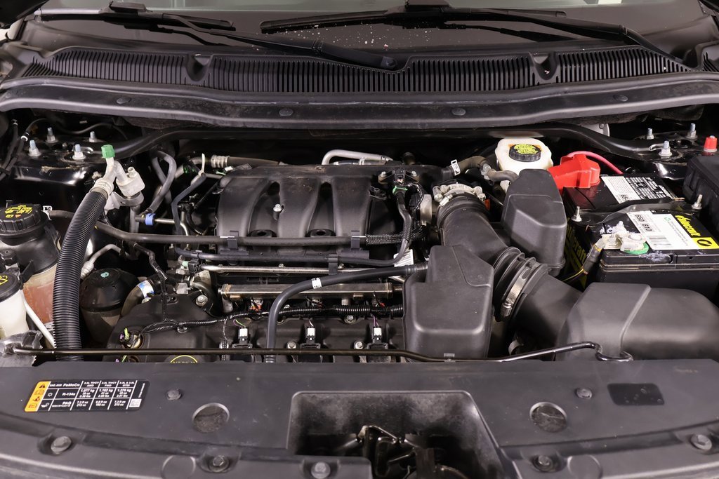 Used 2019 Ford Explorer XLT image 19