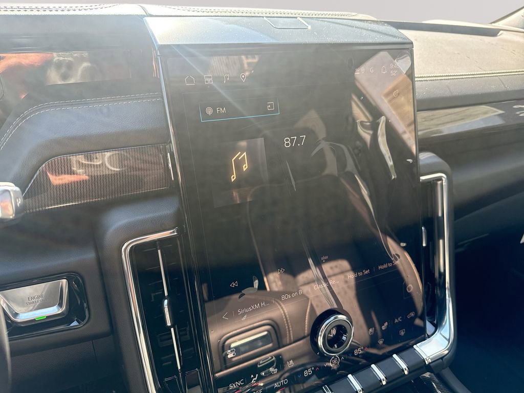New 2026 GMC Yukon XL Elevation w/ Elevation Premium Package AWD/4WD image 13