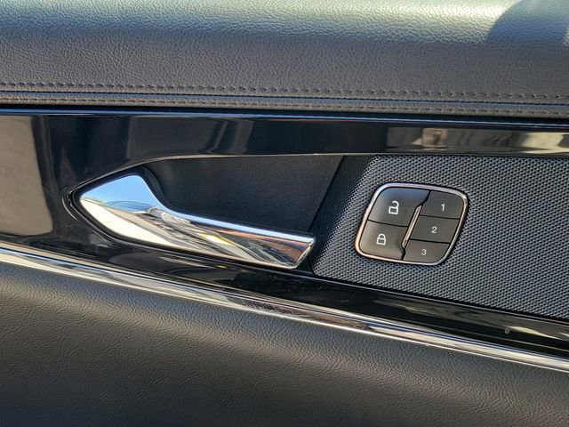 Used 2023 Lincoln Nautilus Reserve FWD image 14