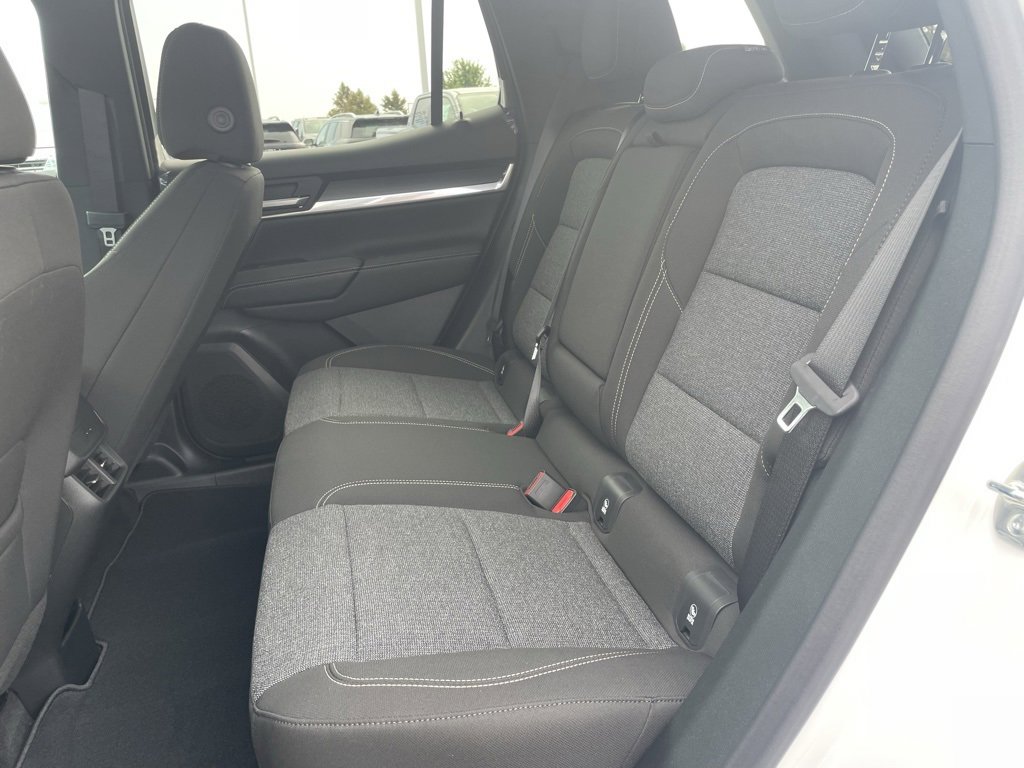 New 2026 GMC Acadia Elevation image 22