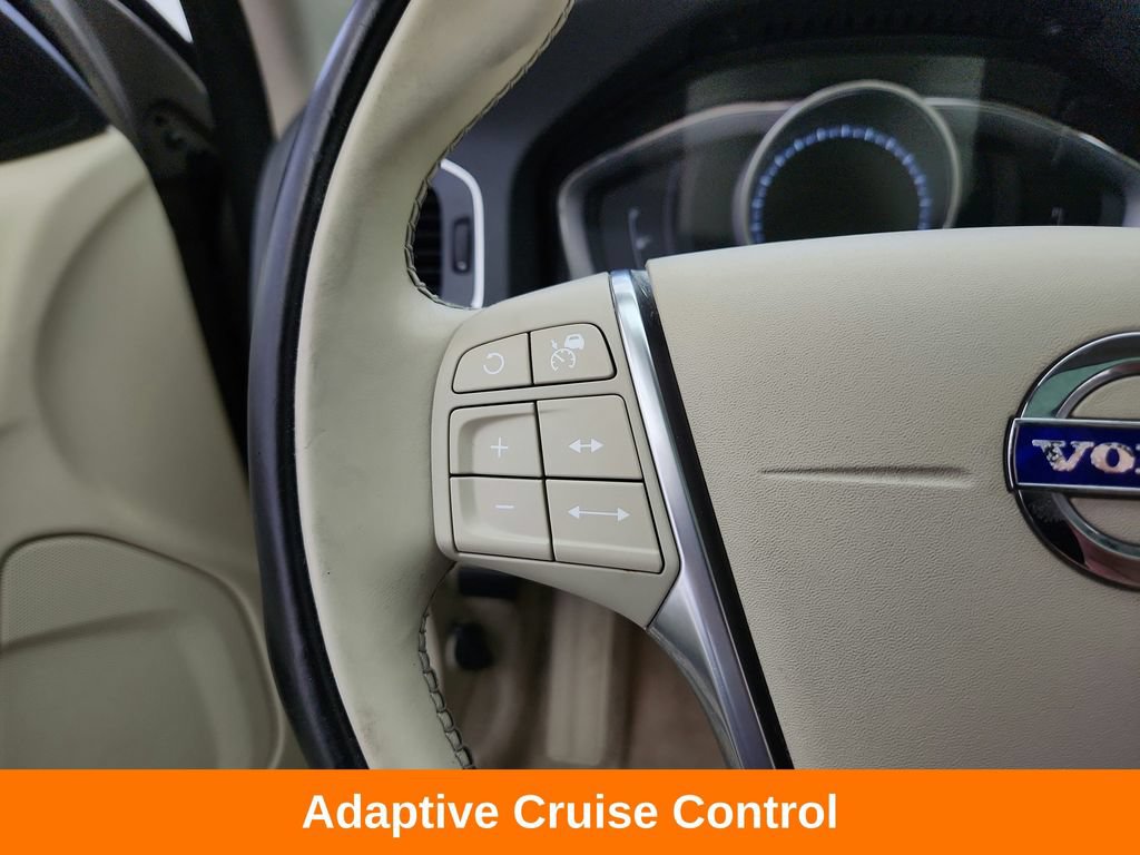 Used 2016 Volvo V60 T5 Platinum w/ Climate Package FWD image 22
