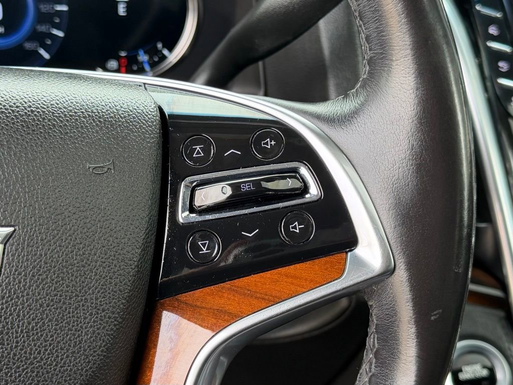 Used 2018 Cadillac Escalade ESV Premium Luxury image 39