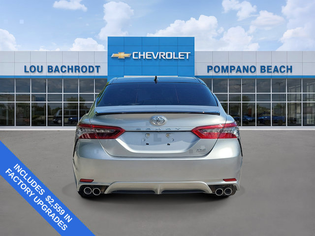 Used 2023 Toyota Camry XSE FWD image 4