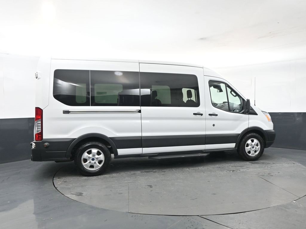 Used 2019 Ford Transit 350 XLT image 6