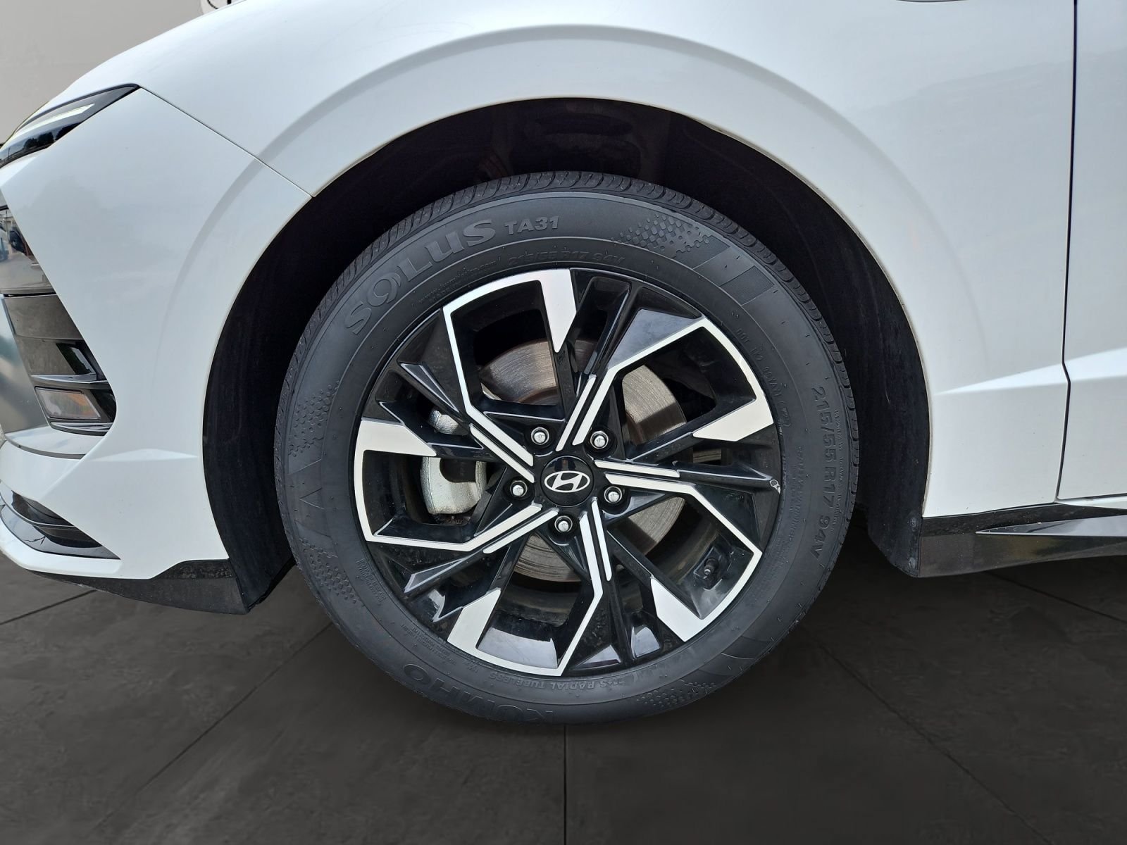Used 2025 Hyundai Sonata SEL FWD image 14
