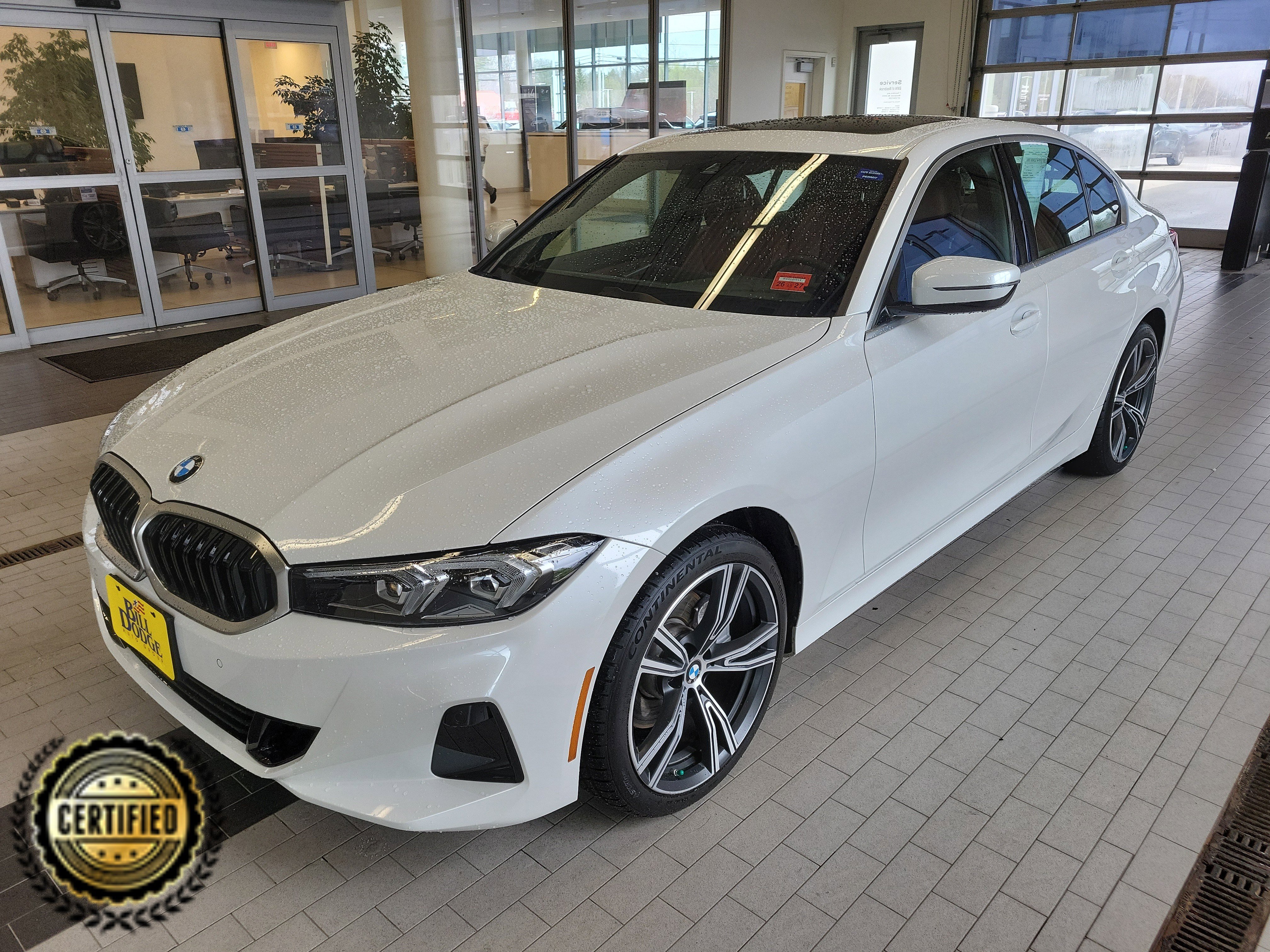 Used 2024 BMW 330i xDrive Sedan w/ Convenience Package AWD/4WD image 1