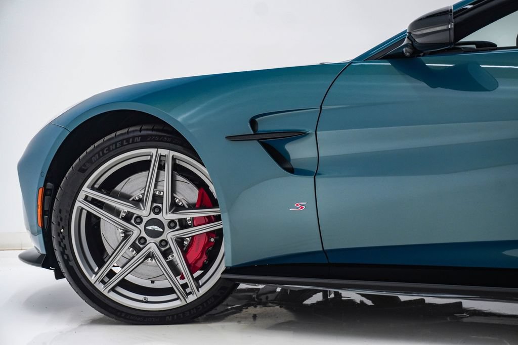 New 2026 Aston Martin V8 Vantage S RWD image 16