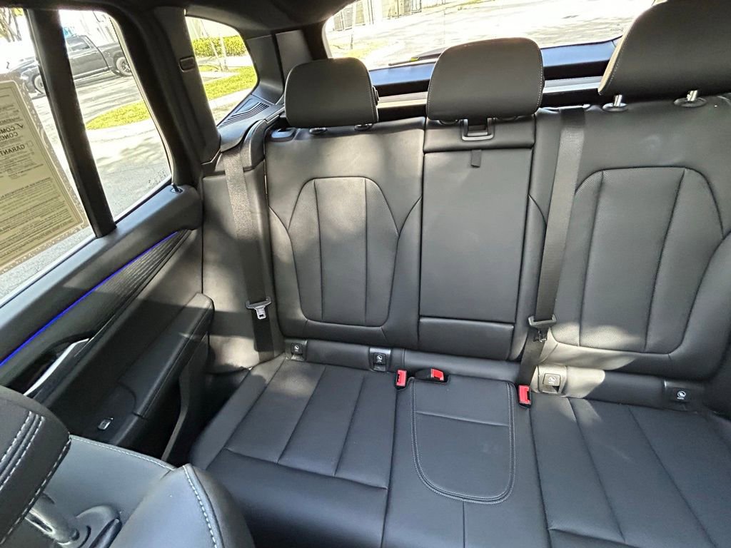 Used 2024 BMW X3 xDrive30i AWD/4WD image 11