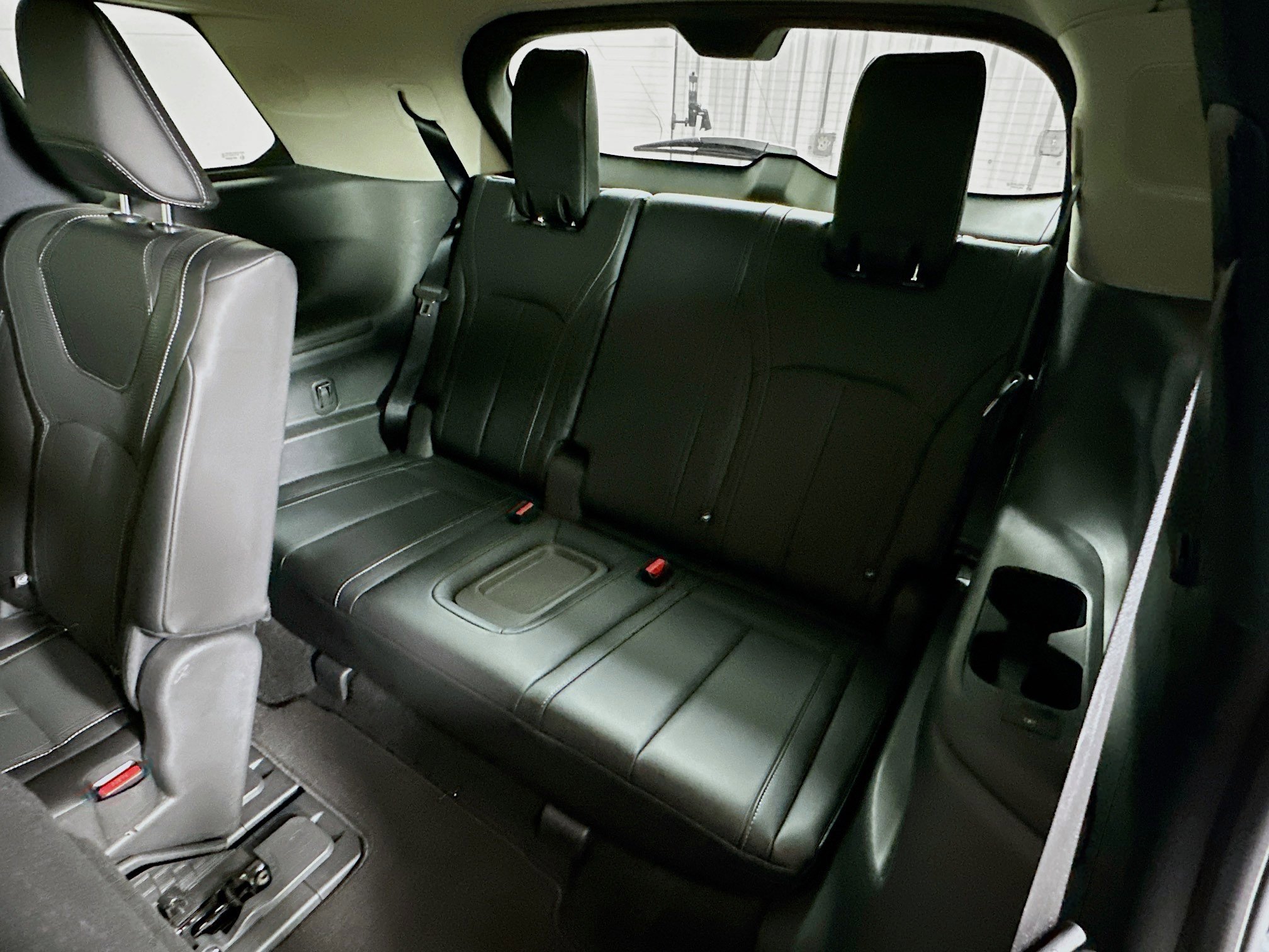 Used 2022 INFINITI QX60 Sensory w/ Vision Package FWD image 31