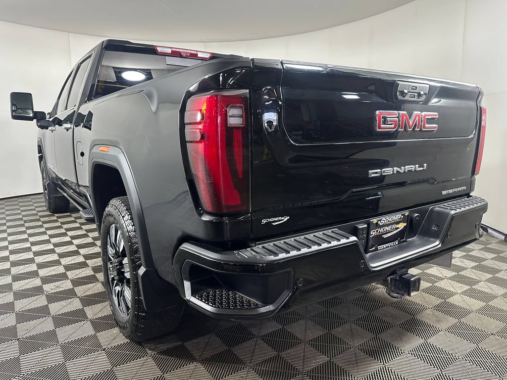 Used 2025 GMC Sierra 3500 Denali w/ Denali Reserve Package AWD/4WD image 3