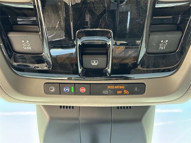 Used 2025 Cadillac Escalade Sport Platinum w/ LPO, ONYX Package image 22