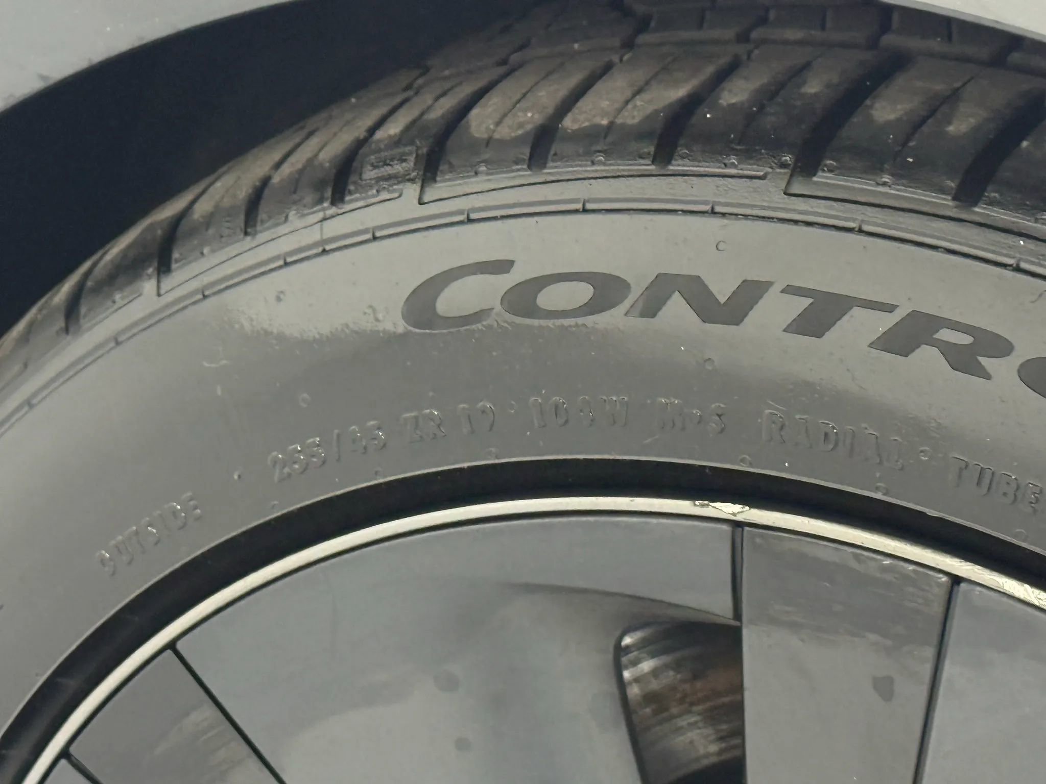 Used 2021 Tesla Model S Plaid image 42