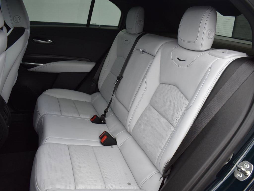 Certified 2025 Cadillac XT4 Sport image 28